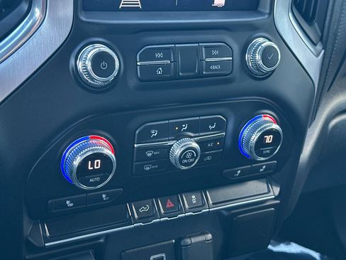 Used 2021 GMC Sierra 2500 SLE w/ SLE Value Package; image 22