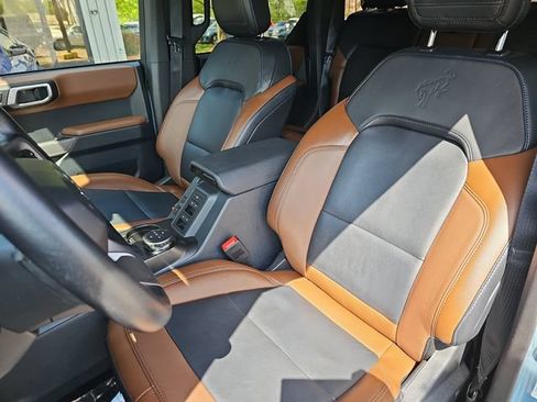 Used 2023 Ford Bronco Outer Banks AWD/4WD image 15