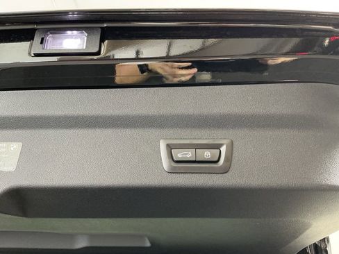 New 2026 BMW X2 xDrive28i w/ Technology Package image 30