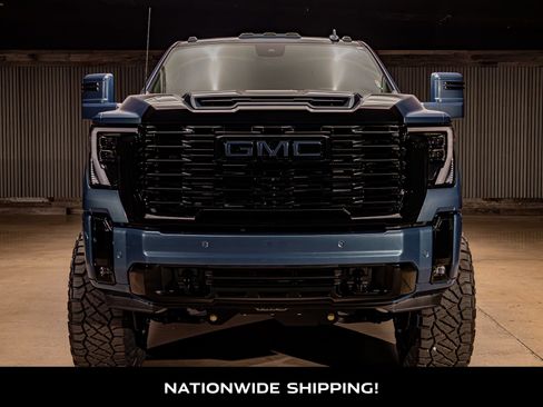 Used 2025 GMC Sierra 2500 Denali w/ Denali Reserve Package image 4