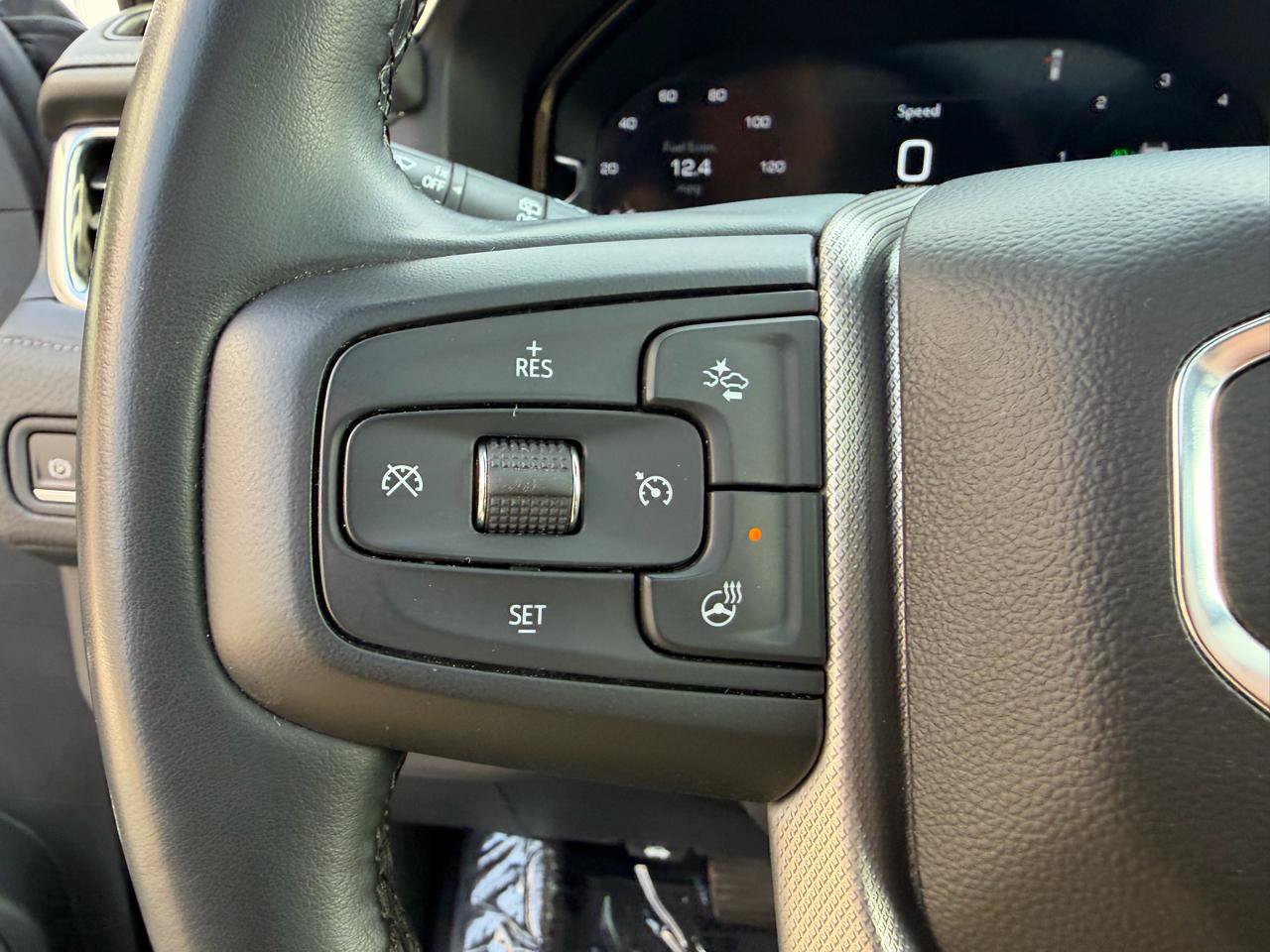 Used 2023 GMC Yukon Denali w/ Max Trailering Package AWD/4WD image 32