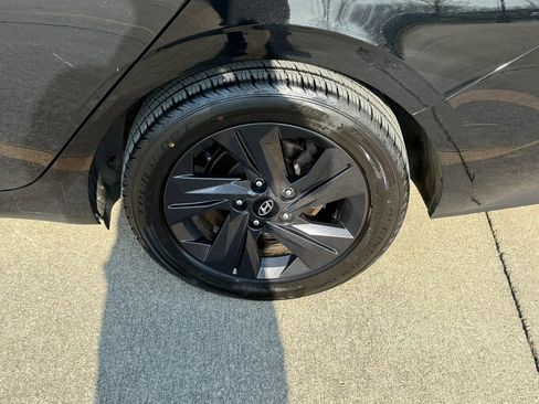 Used 2021 Hyundai Elantra SEL w/ Convenience Package FWD image 40