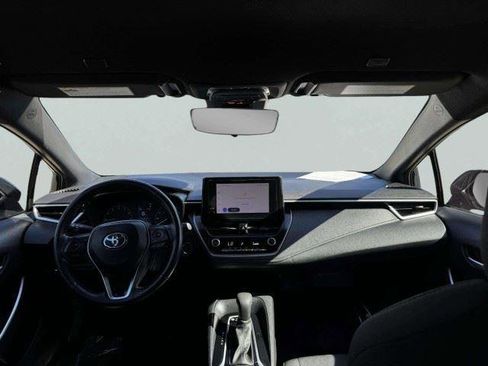 Used 2023 Toyota Corolla SE FWD image 34