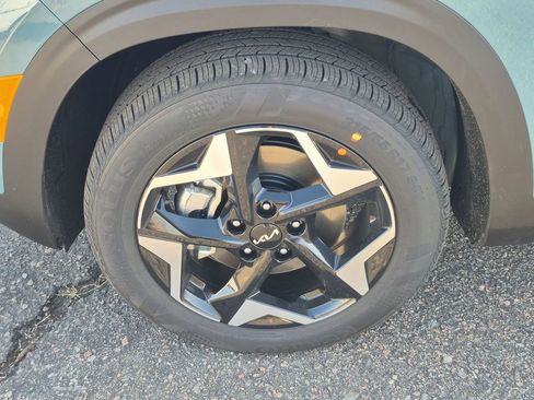 New 2026 Kia Seltos S image 17