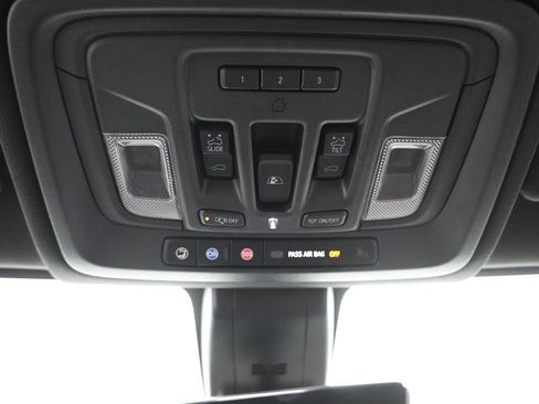 Used 2021 GMC Sierra 1500 AT4 w/ AT4 Premium Package AWD/4WD image 45