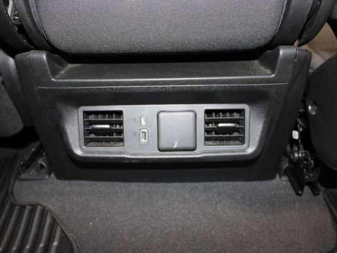 Used 2024 GMC Sierra 1500 SLE RWD image 31