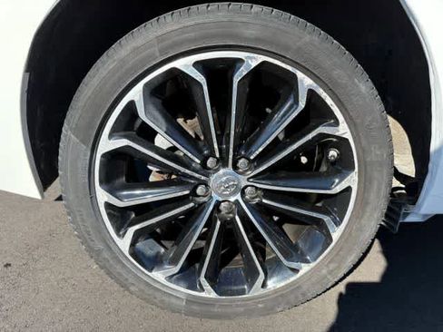 Used 2015 Toyota Corolla S image 27