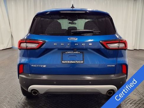 Used 2023 Ford Escape Active w/ Tech Pack #1 AWD/4WD image 3