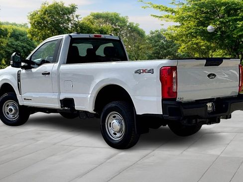 New 2026 Ford F250 XL image 3