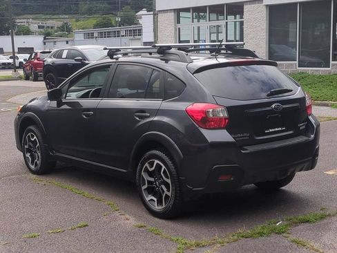 Used 2017 Subaru Crosstrek 2.0i Premium AWD/4WD image 6