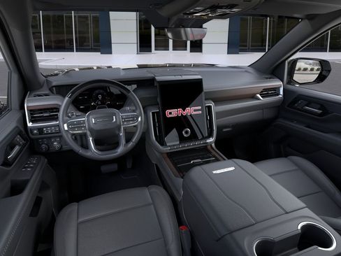New 2026 GMC Yukon XL Denali w/ Denali Reserve Package AWD/4WD image 15
