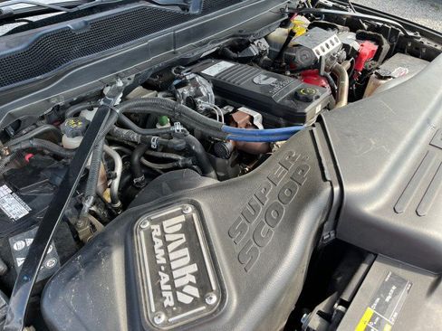 Used 2020 RAM 3500 Laramie AWD/4WD image 15