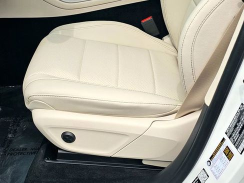 New 2026 Mercedes-Benz GLE 350 4MATIC image 17