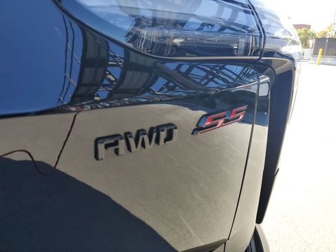 Used 2026 Chevrolet Blazer EV SS AWD/4WD image 8