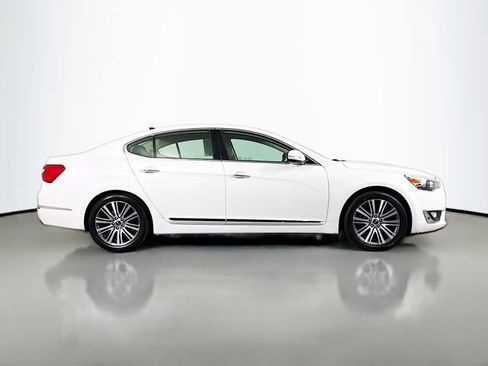 Used 2016 Kia Cadenza Premium w/ Luxury Package image 8