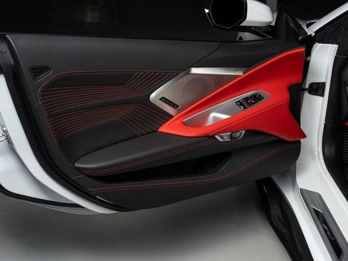 Used 2026 Chevrolet Corvette ZR1 w/ ZR1 Carbon Fiber Aero Package image 12