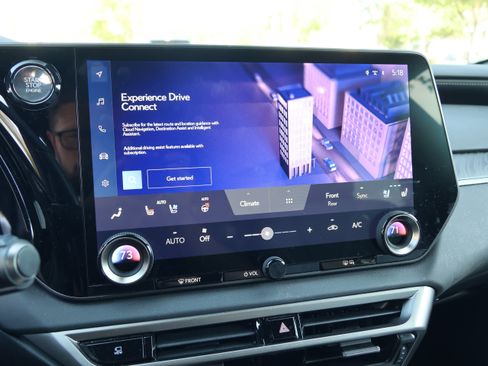 Used 2024 Lexus RX 350 Premium w/ Convenience Package FWD image 23
