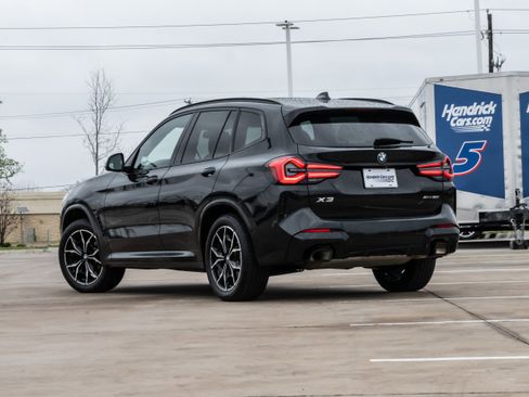 Certified 2023 BMW X3 xDrive30i w/ M Sport Package image 3