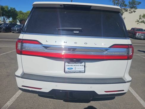 Used 2020 Lincoln Navigator Reserve AWD/4WD image 7