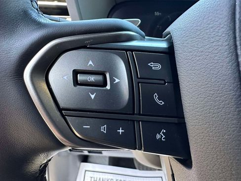 Used 2025 Lexus GX 550 image 17