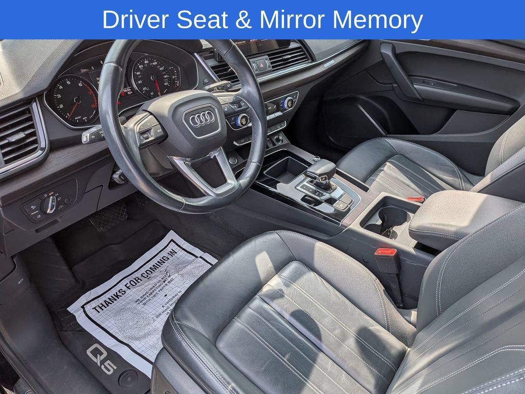 Used 2023 Audi Q5 2.0T Premium w/ Convenience Package AWD/4WD image 11
