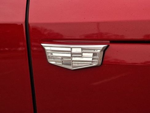 Used 2024 Cadillac Lyriq Luxury AWD/4WD image 35