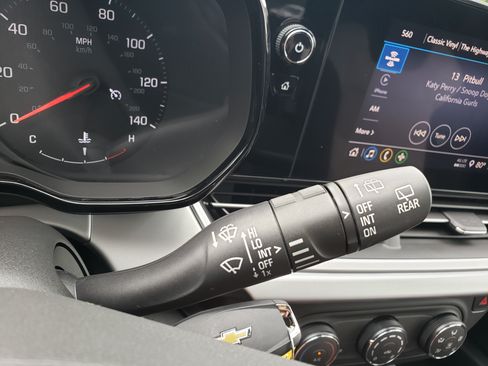 New 2026 Chevrolet Trax LS w/ LS Convenience Package FWD image 19