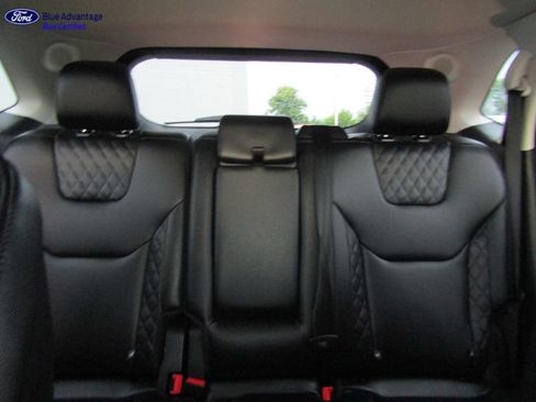 Certified 2024 Ford Edge Titanium AWD/4WD image 25
