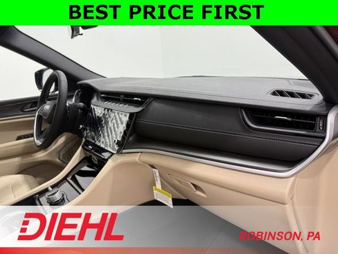 New 2026 Jeep Grand Cherokee Limited image 17