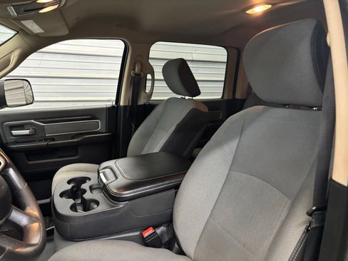 Used 2020 RAM 3500 Big Horn AWD/4WD image 11
