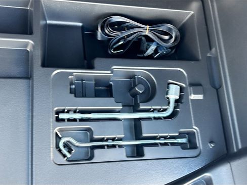 Certified 2025 MAZDA CX-90 3.3 Turbo S w/ Premium Package image 30