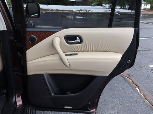 Used 2018 Nissan Armada Platinum AWD/4WD image 27