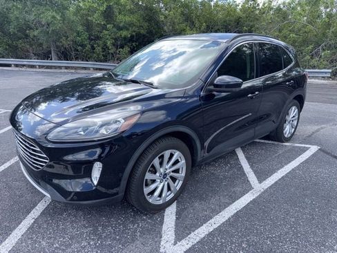 Used 2021 Ford Escape Titanium w/ Titanium Elite Package AWD/4WD image 1