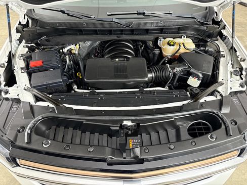 Used 2023 Chevrolet Tahoe High Country RWD image 33