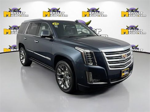 Used 2020 Cadillac Escalade Platinum image 3
