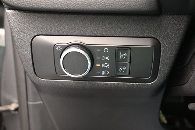 Used 2025 Ford Escape ST-Line AWD/4WD image 26
