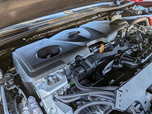 Used 2024 Toyota Camry SE image 23