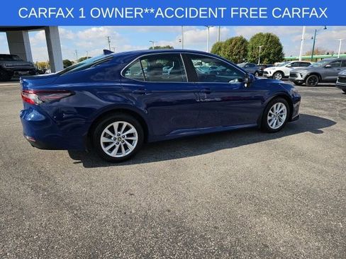 Used 2023 Toyota Camry LE image 19
