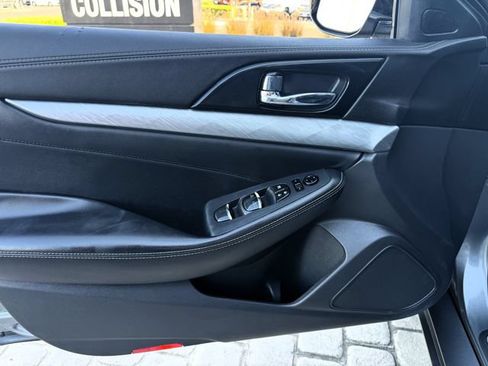 Used 2016 Nissan Maxima 3.5 SL FWD image 19