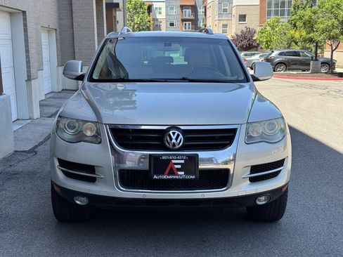 Used 2008 Volkswagen Touareg V6 AWD/4WD image 7