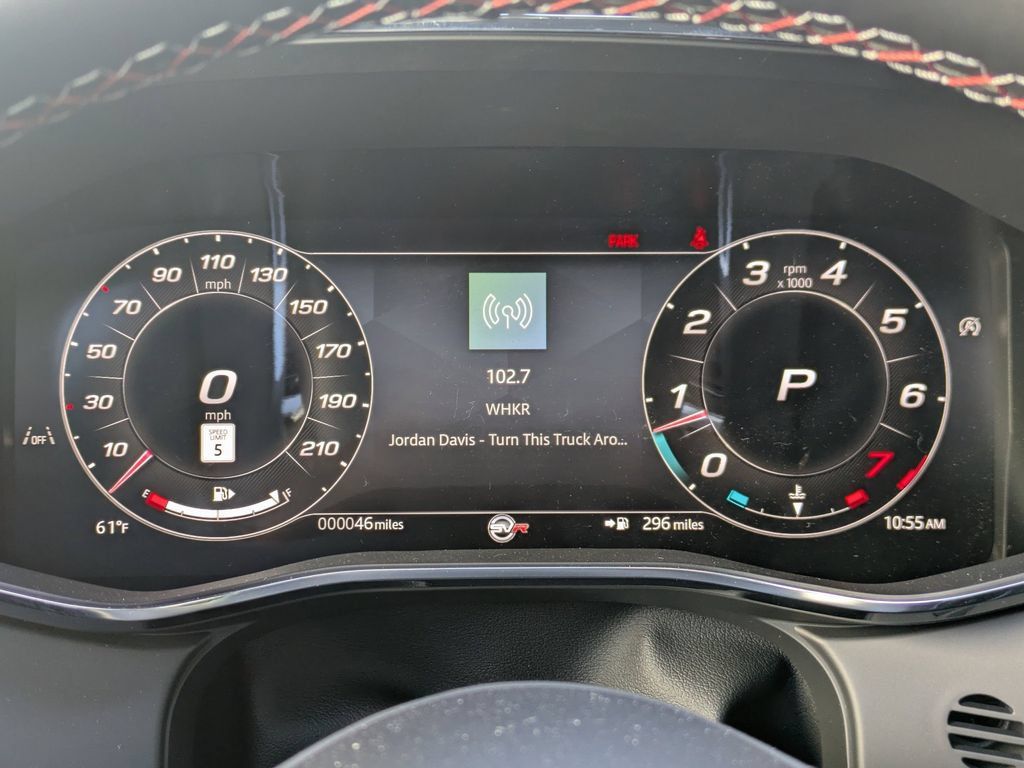 New 2026 Jaguar F-PACE SVR AWD/4WD image 32