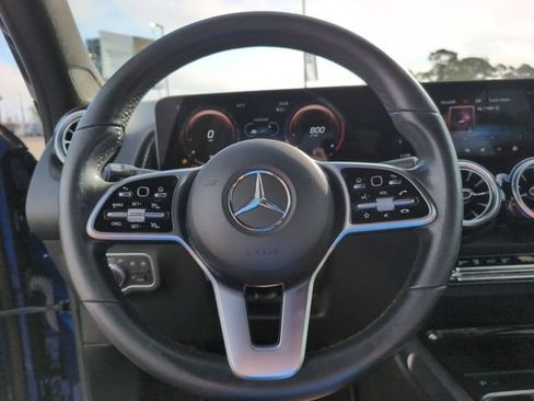 Used 2022 Mercedes-Benz GLB 250 image 23