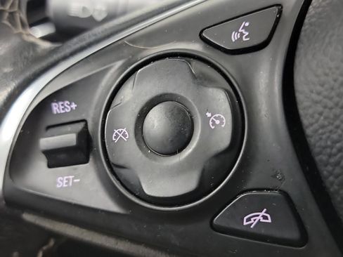 Used 2019 Buick Regal Preferred w/ Sights and Sounds Package FWD image 33