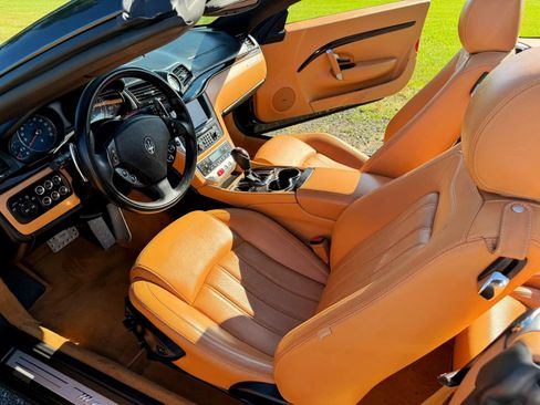 Used 2010 Maserati GranTurismo Convertible RWD image 72