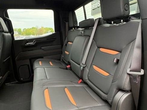 New 2026 GMC Sierra 1500 AT4 w/ AT4 Premium Package AWD/4WD image 14