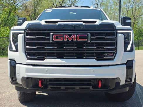 New 2026 GMC Sierra 2500 AT4 w/ AT4 Premium Plus Package AWD/4WD image 12