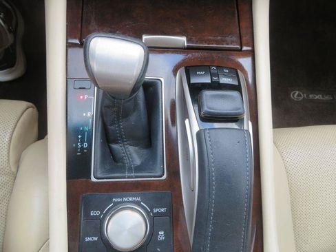 Used 2016 Lexus LS 460 AWD w/ Comfort Package image 20