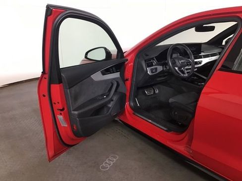 Used 2023 Audi A4 2.0T Premium Plus w/ Premium Plus Package image 10