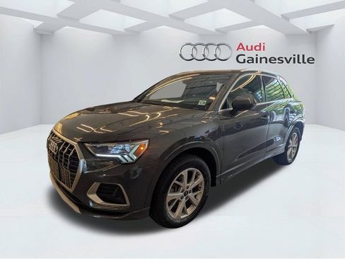Used 2023 Audi Q3 2.0T Premium w/ Convenience Package AWD/4WD image 10