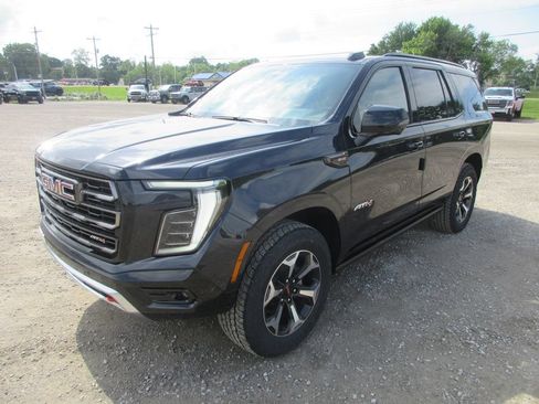 New 2026 GMC Yukon AT4 Ultimate AWD/4WD image 9